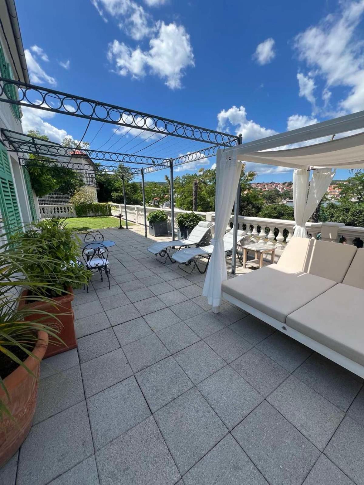Pavi Apartments Vila Amalia Šilo Eksteriør billede