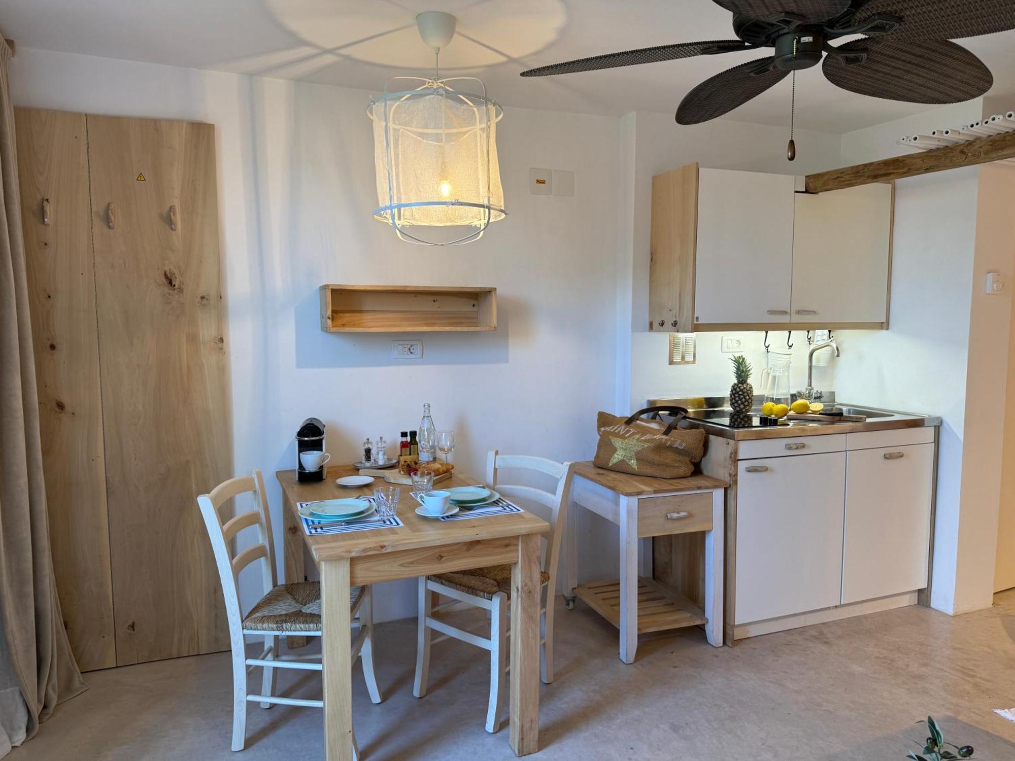 Pavi Apartments Vila Amalia Šilo Eksteriør billede